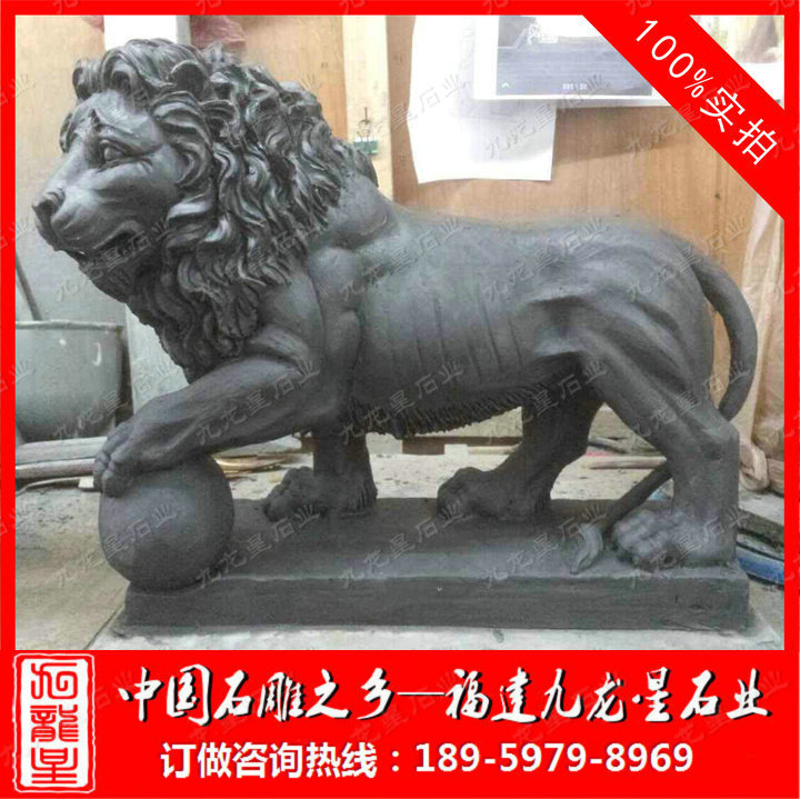 石獅子泥塑