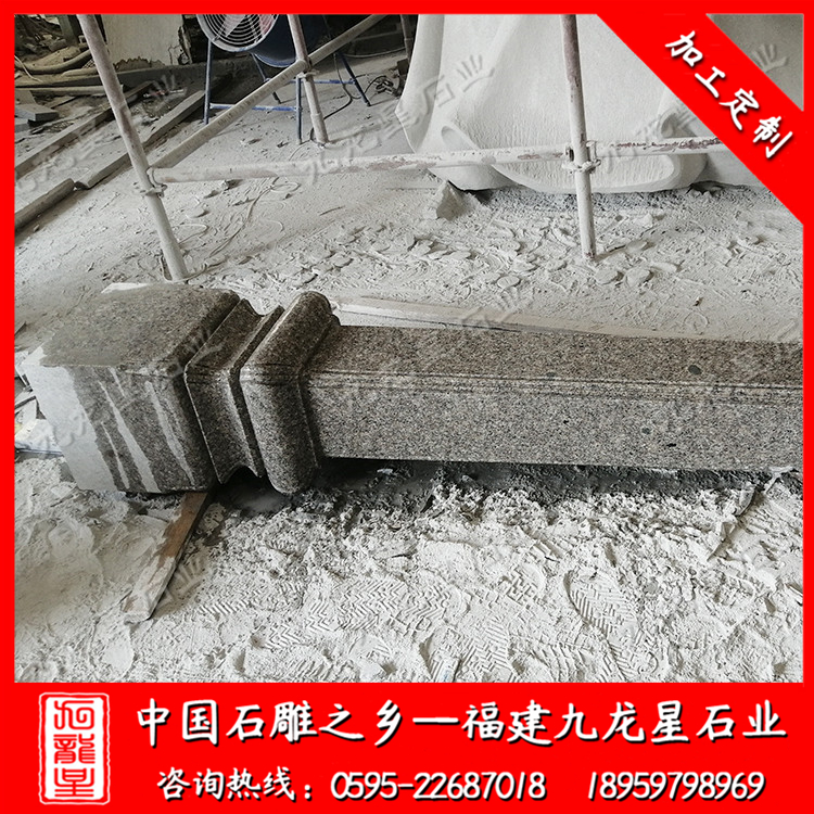 廣東汕頭潮南區(qū)貴嶼鎮(zhèn)--石柱、香爐